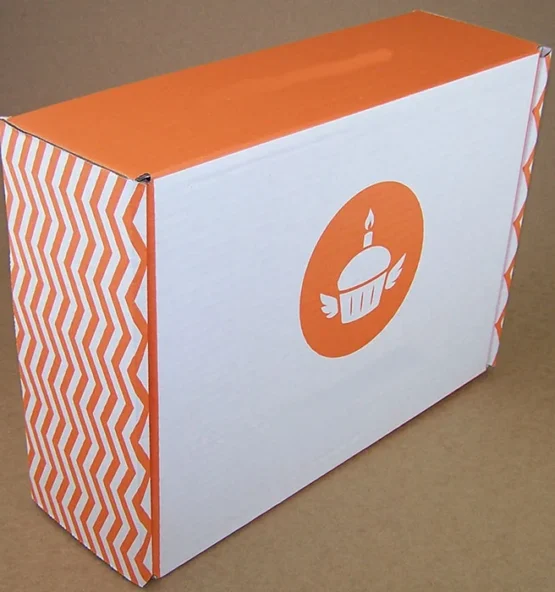 DIE CUT CORRUGATED MAILER BOXES1 555x592